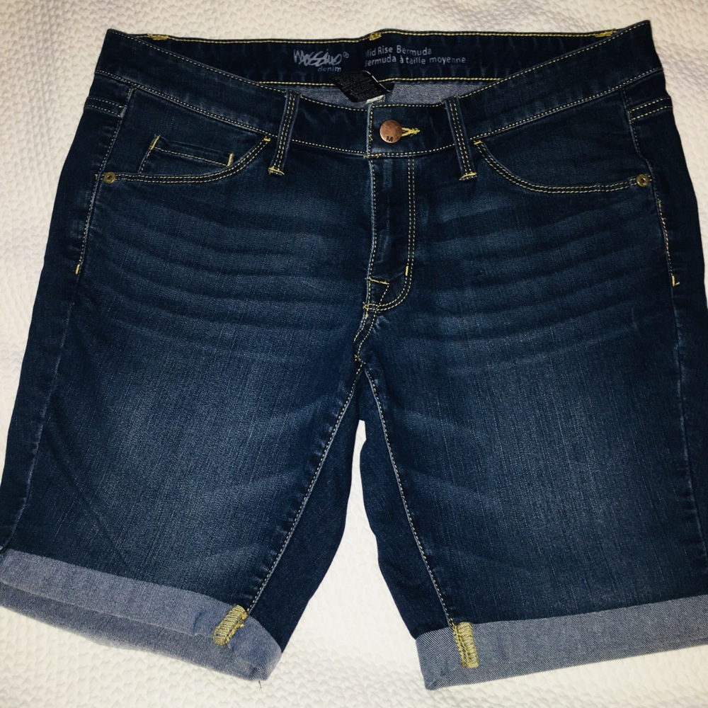 Mossimo Jean shorts